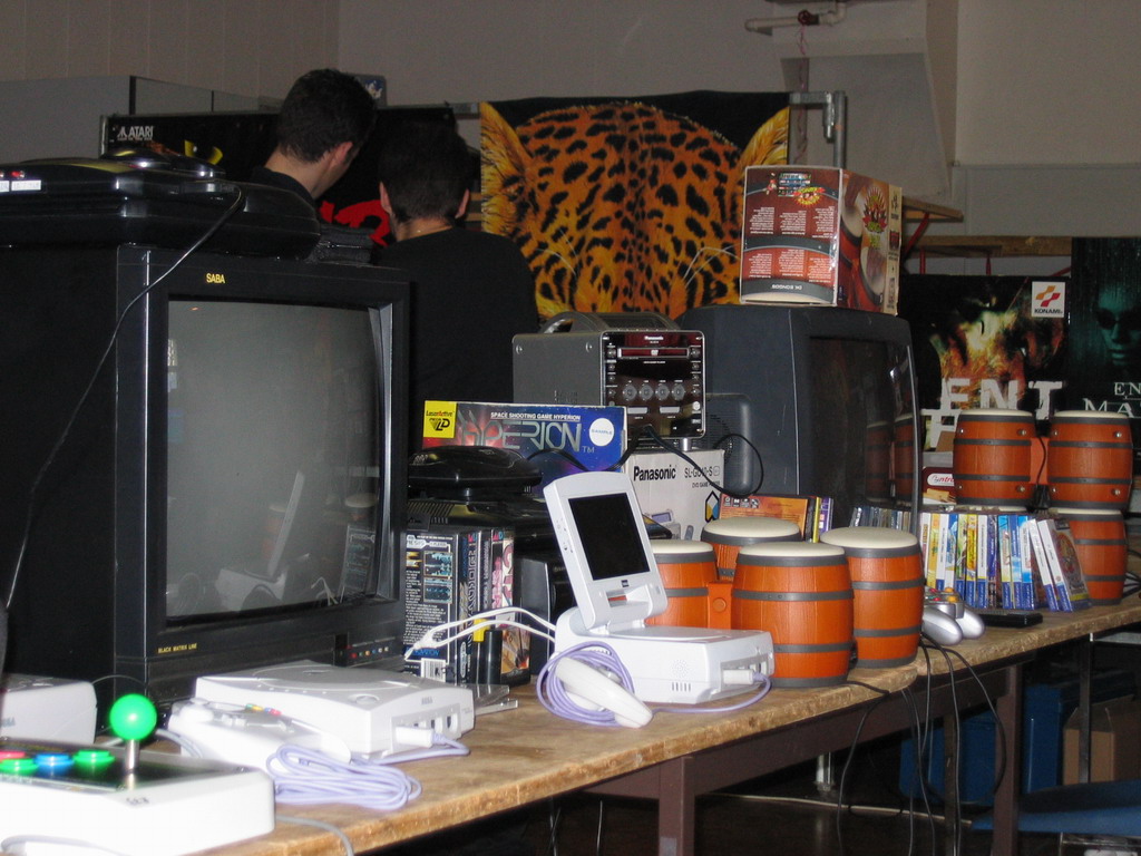 Image has 220026 bytes